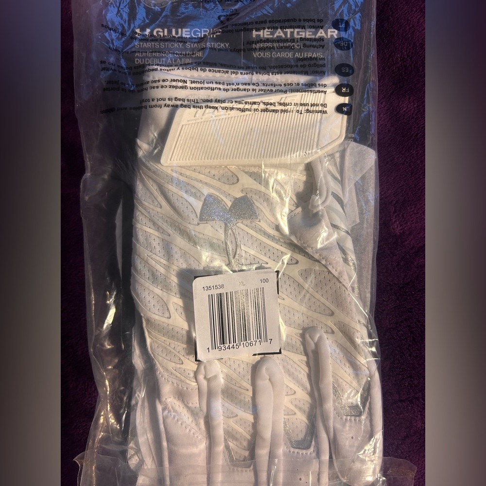 Under Armour Silver and White Athletic Gloves